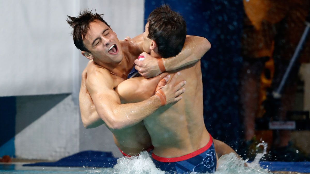 Tom Daley and Daniel Goodfellow celebrate winning bronze in the Men's Diving Synchronised 10m Platform in Rio de Janeiro