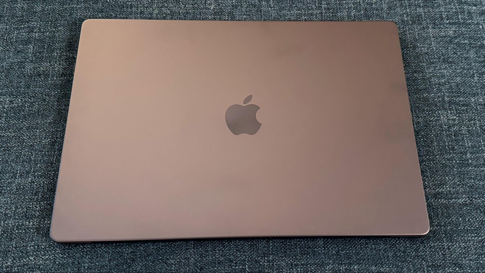 MacBook Pro (16-inch, M4 Pro)