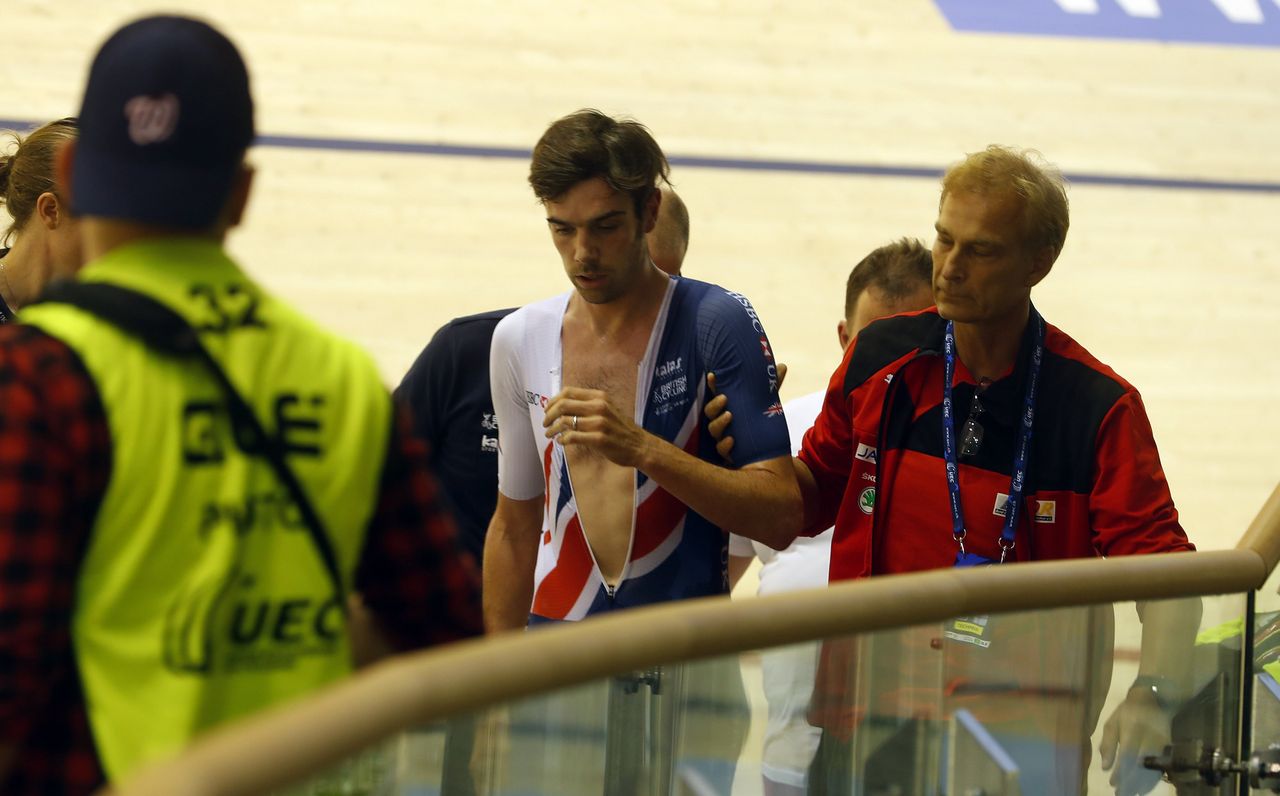 Any Tennant walks away from a crash during team pursuit qualifying