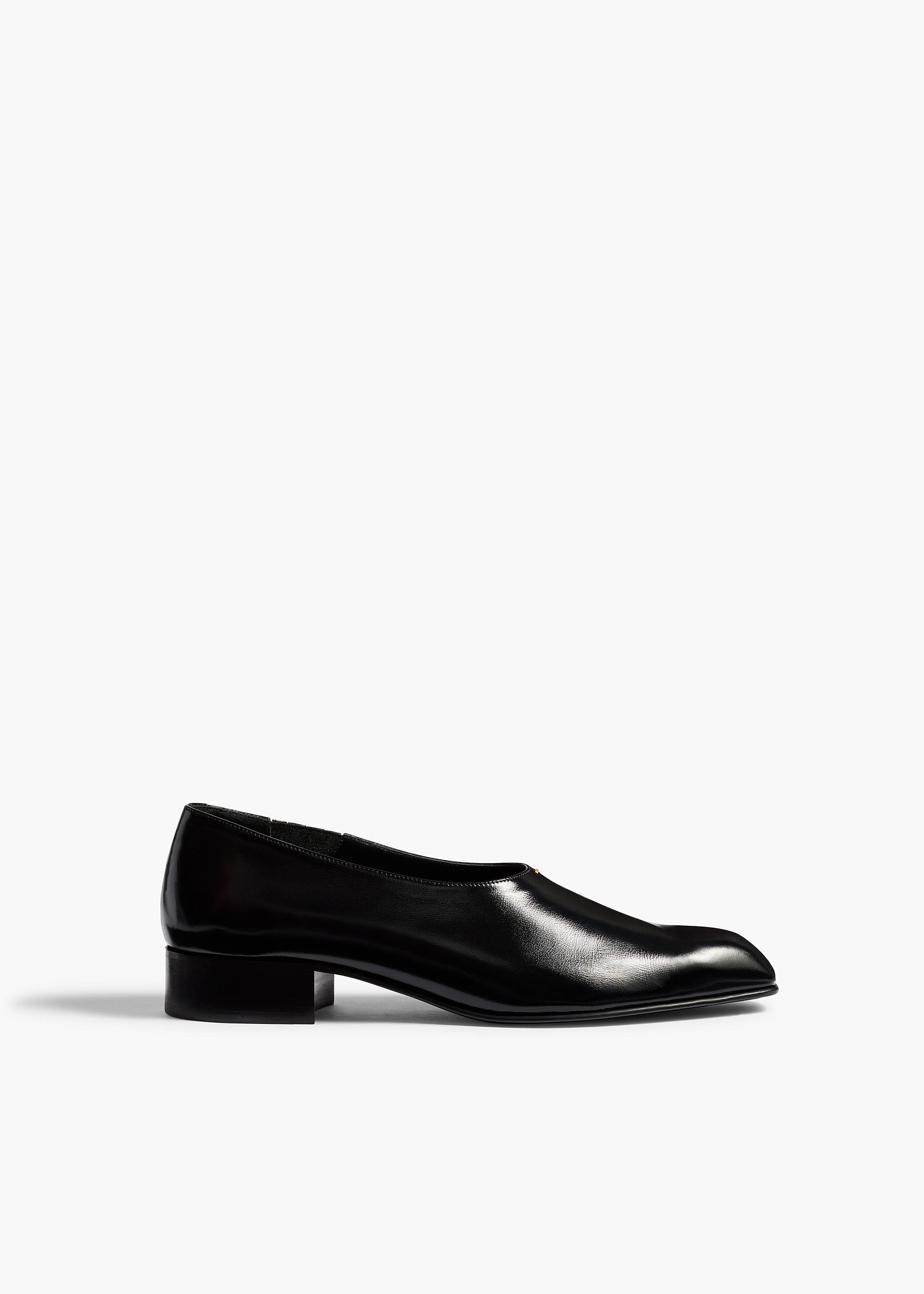 Colt Slip-On Loafer in Black - 35 / Black / Upper100%clsole100%cl