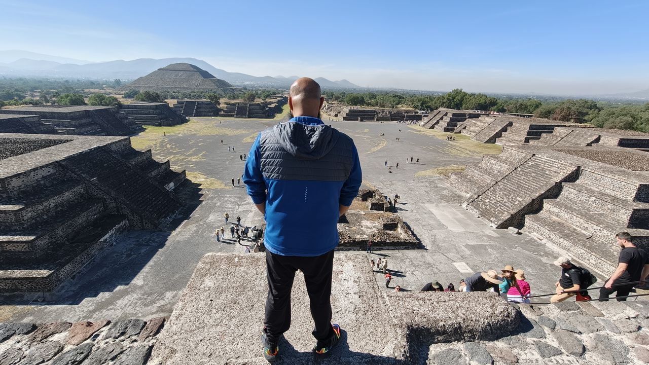 OPPO Find X9 Pro camera testing in Mexico