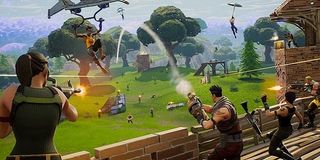 battle plays out Fortnite