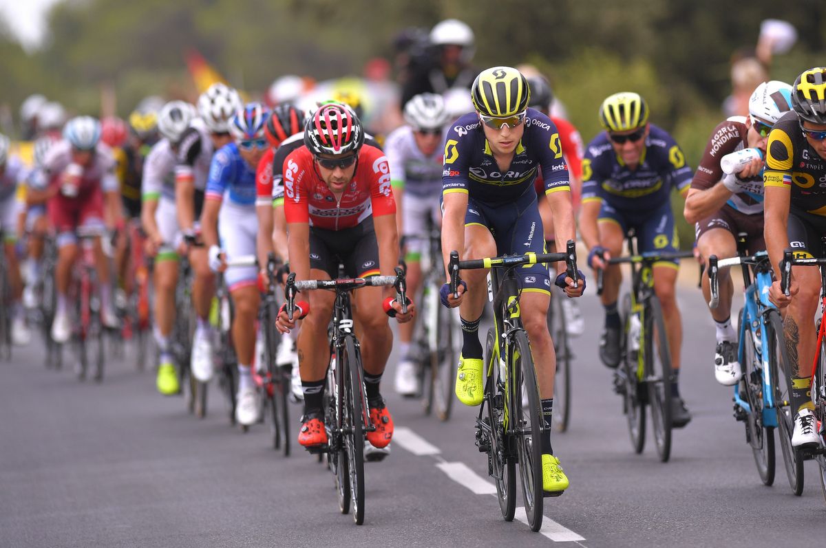 Jens Keukeleire (Orica-Scott) rolling through the breakaway