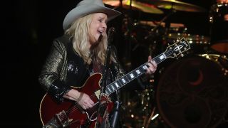 PHOENIX, ARIZONA - OCTOBER 12: Melissa Etheridge performs at Arizona Financial Theatre on October 12, 2025 in Phoenix, Arizona. (Photo by John Medina/Getty Images)