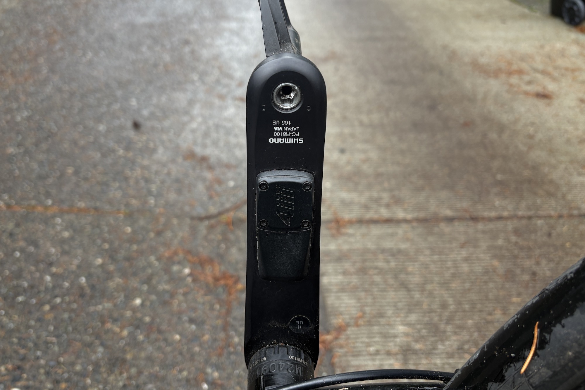 The 4iiii Precision Power Meter, Single Sided mounted to a mint coloured Rock Lobster gravel bike.