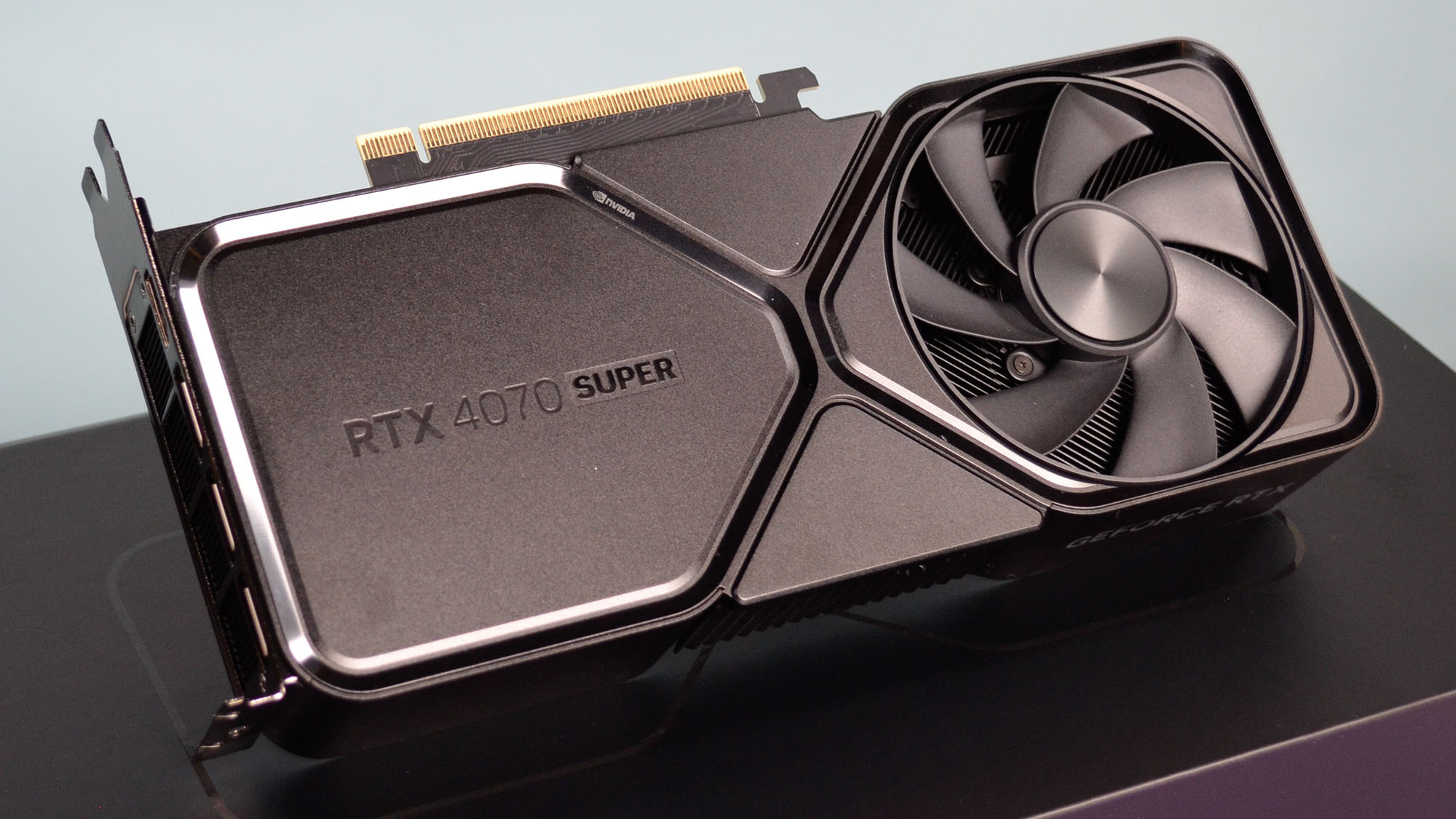 RTX 4070 Ti SUPER - Test in 16 Games