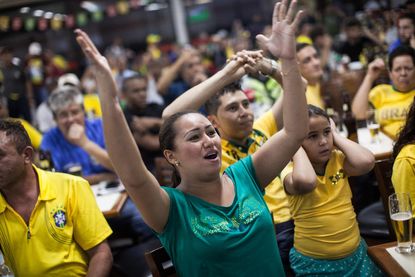 2014 World Cup: Brazil beats Croatia, 3-1