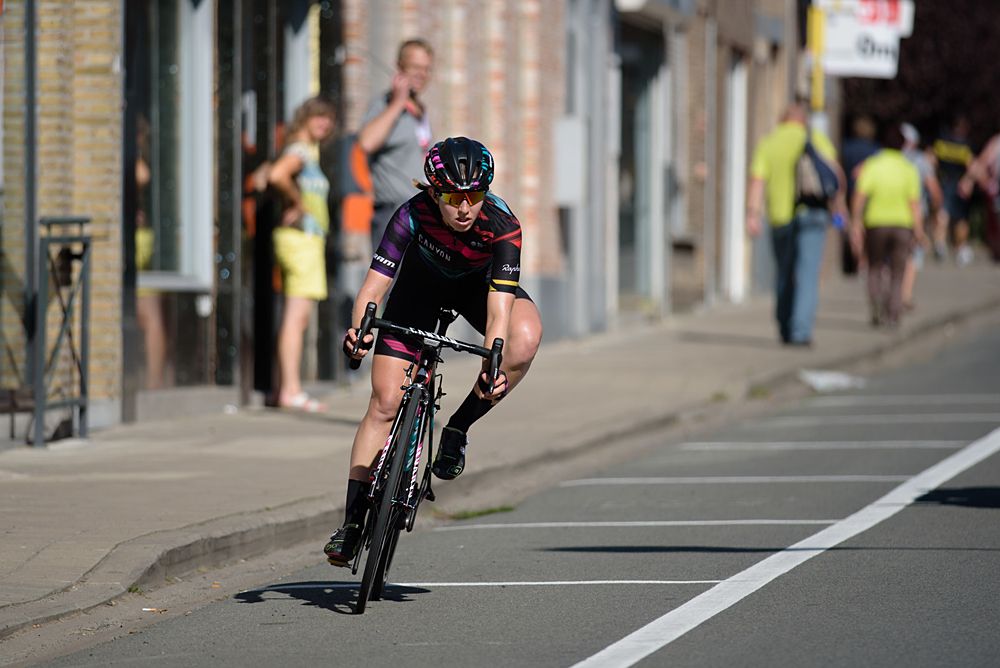 Completing the first of six local laps, Alexis Ryan (CANYON//SRAM Racing) is still solo at the 121 km Stage 1 of the Lotto Belgium Tour 2016