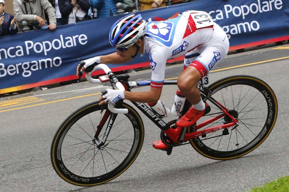 Kenny Elissonde out on course