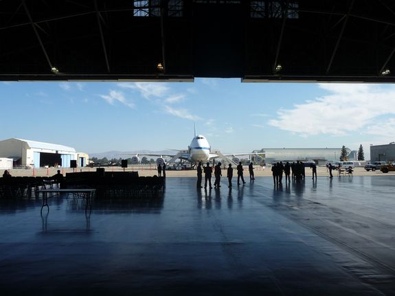 Sofia in Hangar