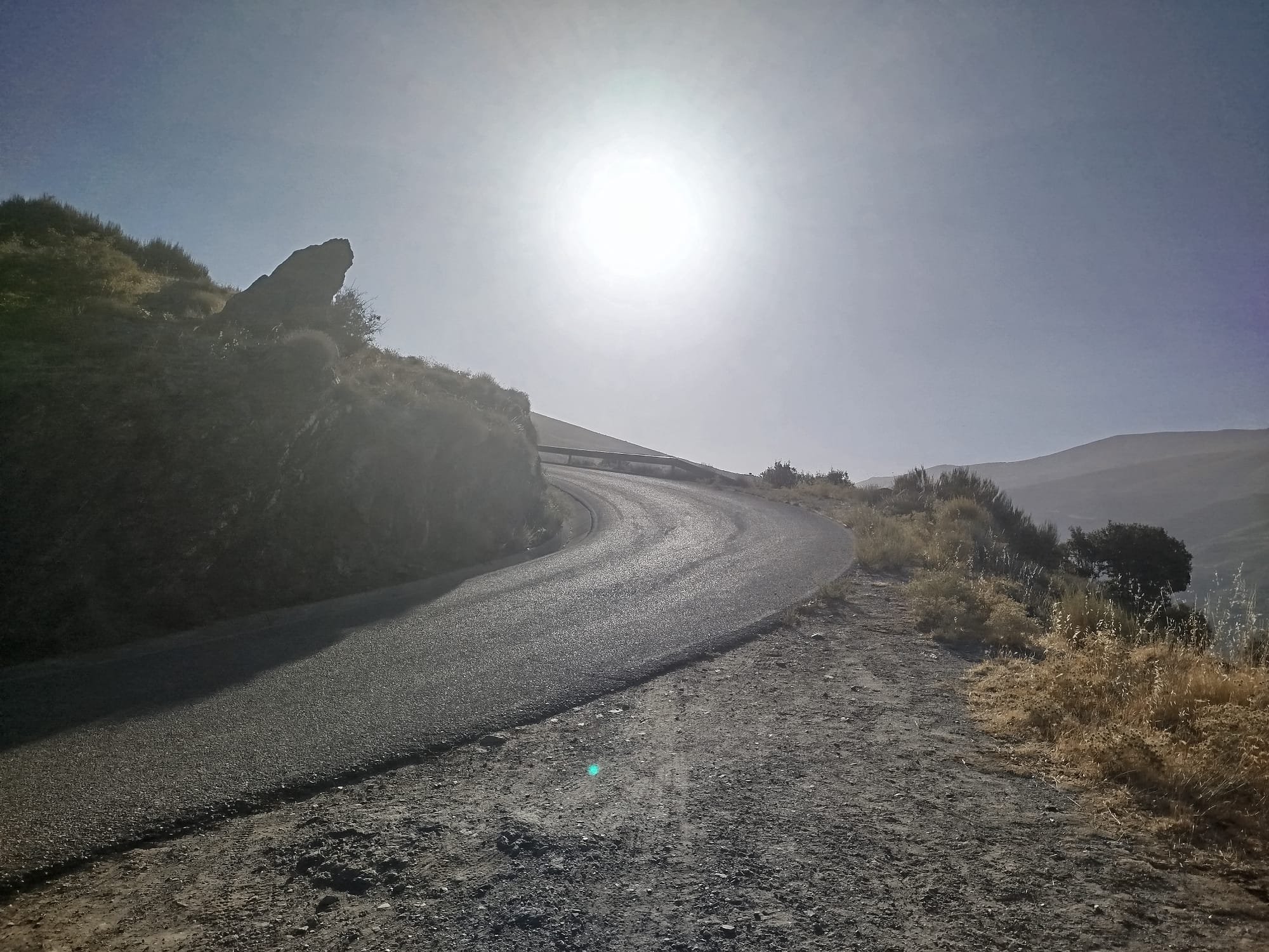 A steep curve half-way up the Collado del Alguacil