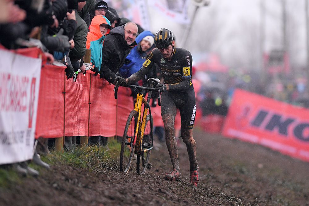 Toon Aerts (Telenet Fidea) wins Belgian cyclo-cross championships