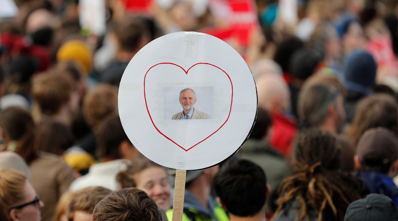 A Jeremy Corbyn fan.