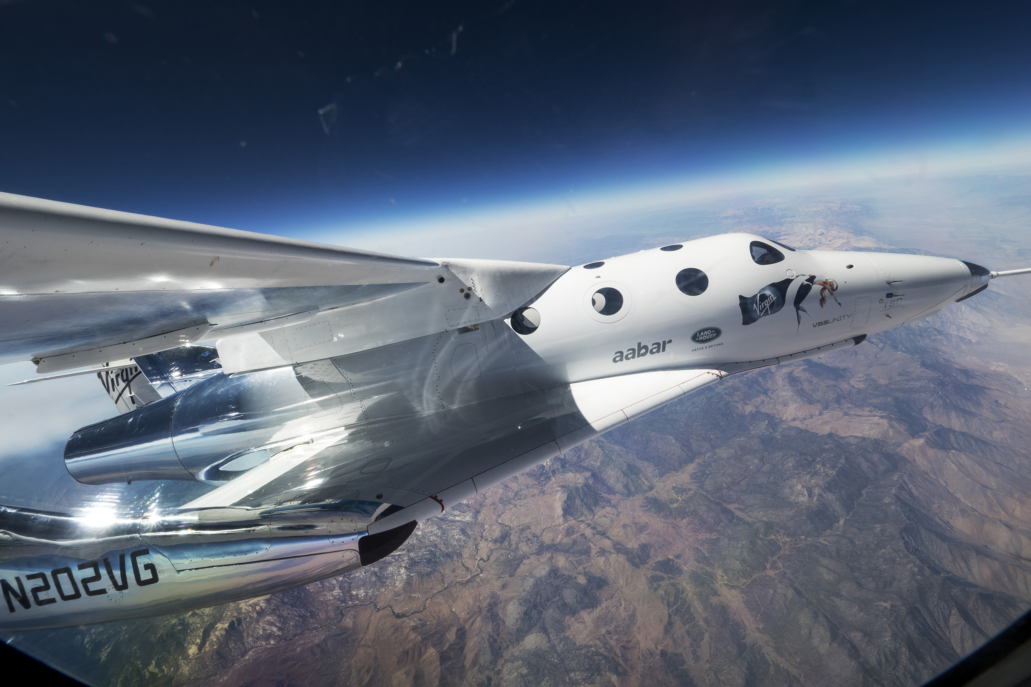 Virgin Galactic's SpaceShipTwo Unity Takes 1st Flight with Mothership