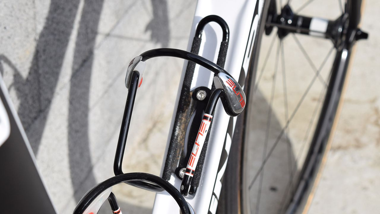 Elite Ciussi bottle cages are wider than normal bottle cages to ensure no bottles are lost over the cobbles
