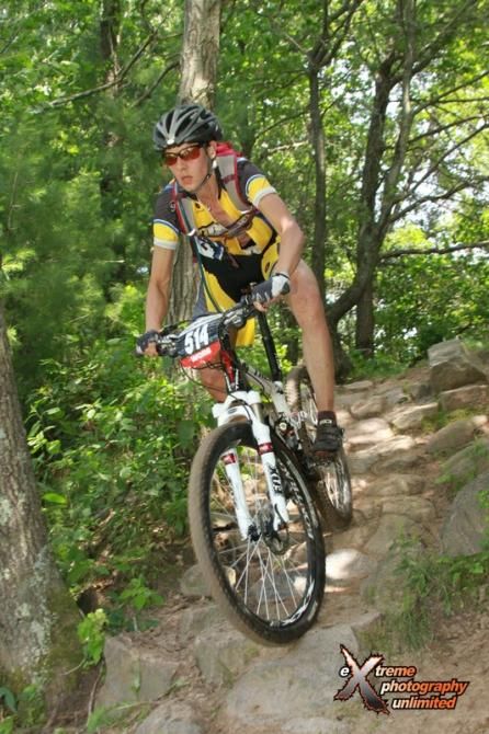 Andrea Matter (Gear Grinder) handles rock descents with ease