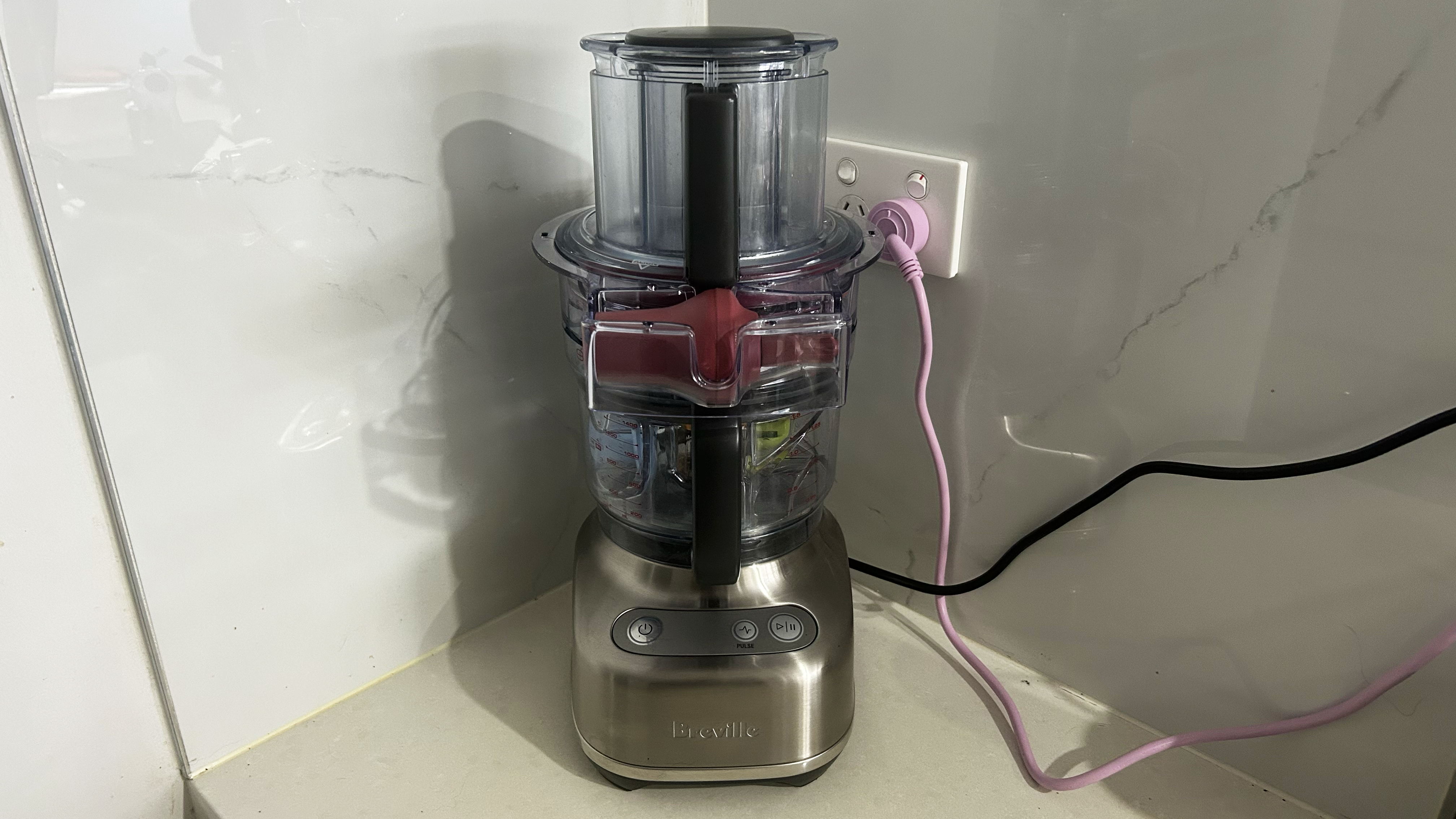 Breville Paradice 9 in use