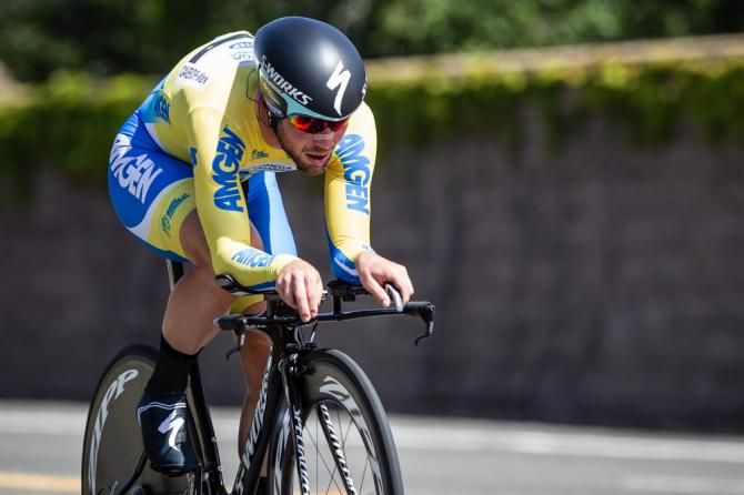 Mark Cavendish (Omega Pharma-Quickstep) working to hold onto the yellow jersey