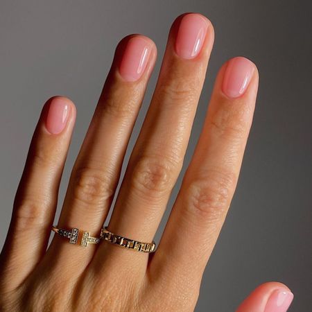 A photo of @matejanova's nails