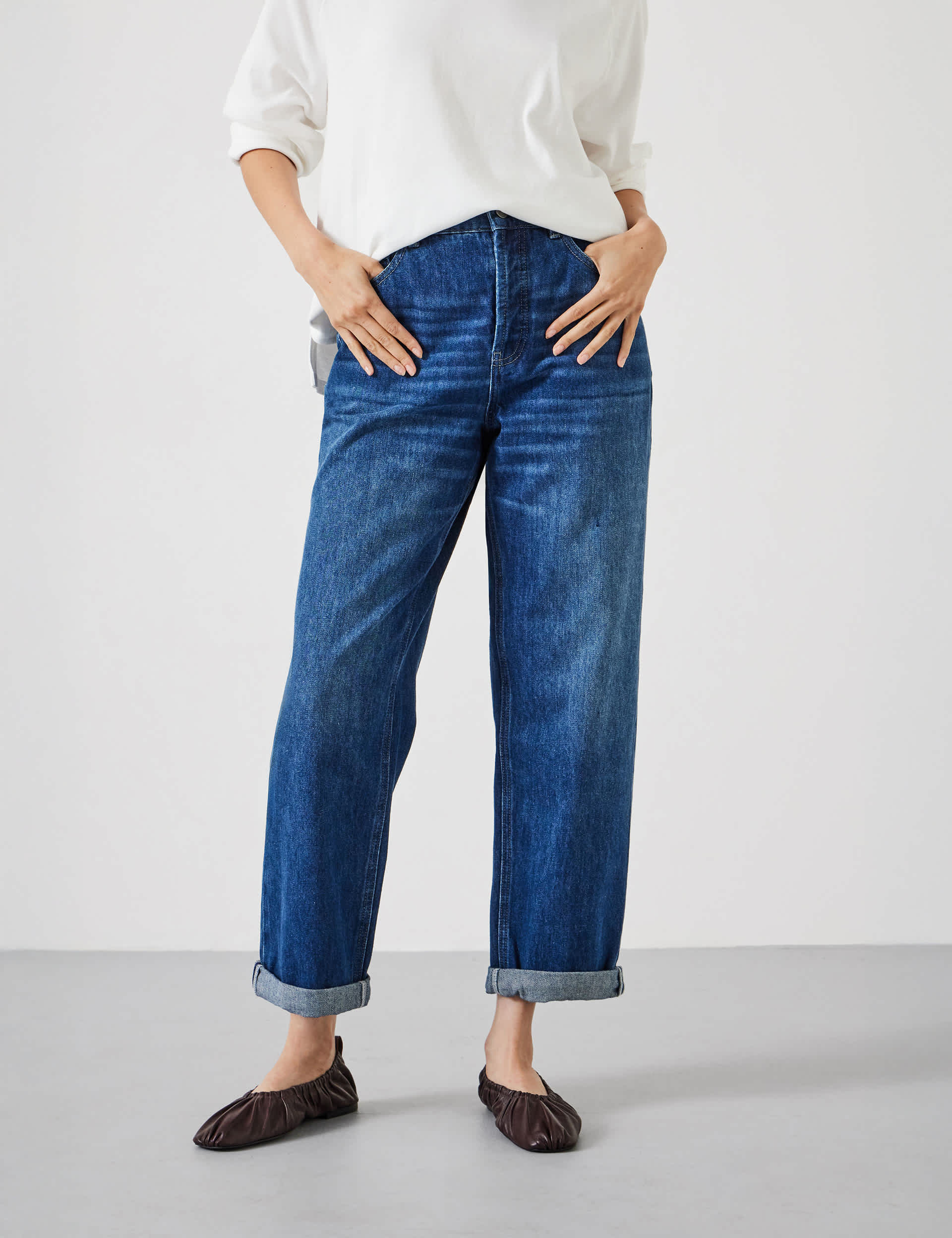 Boyfriend Mid Rise Cropped Turn Up Jeans