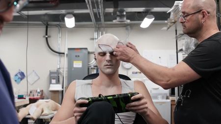 JAcob Elordi playing his custom-shell Steam Deck in the makeup/SFX seat, getting turned into Frankenstein's monster.