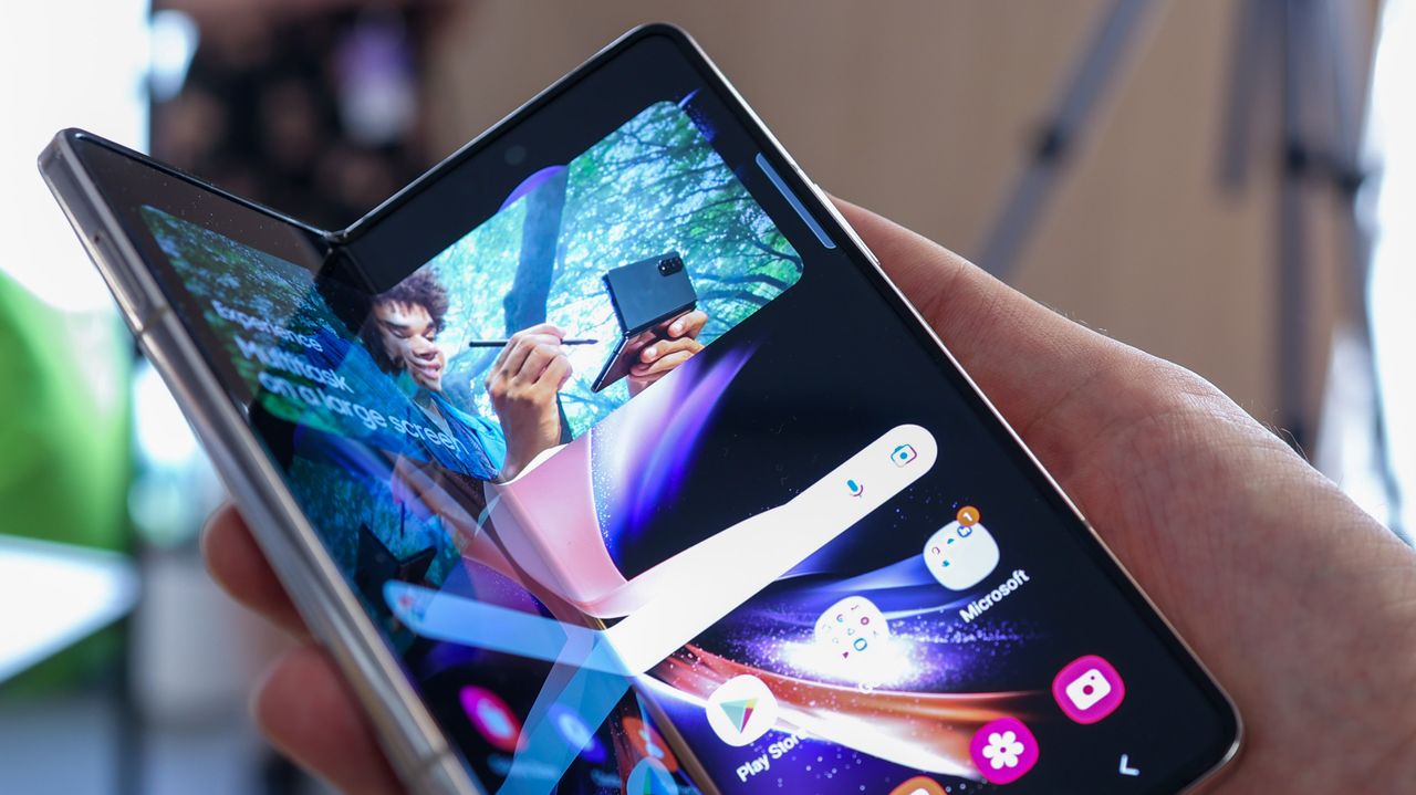 A photo of the Samsung Galaxy Z Fold 4