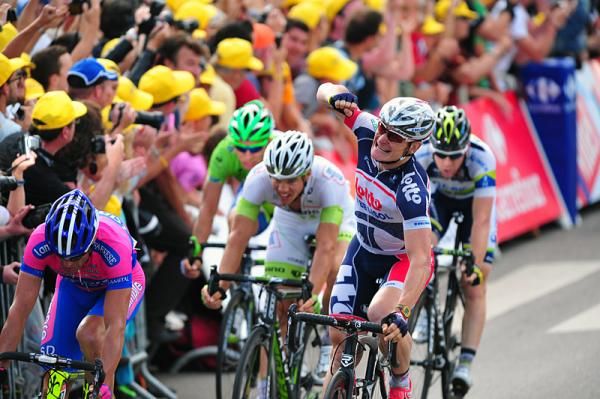 Andre Greipel (Lotto Belisol) has won the second Tour stage of his career with his victory in Rouen.
