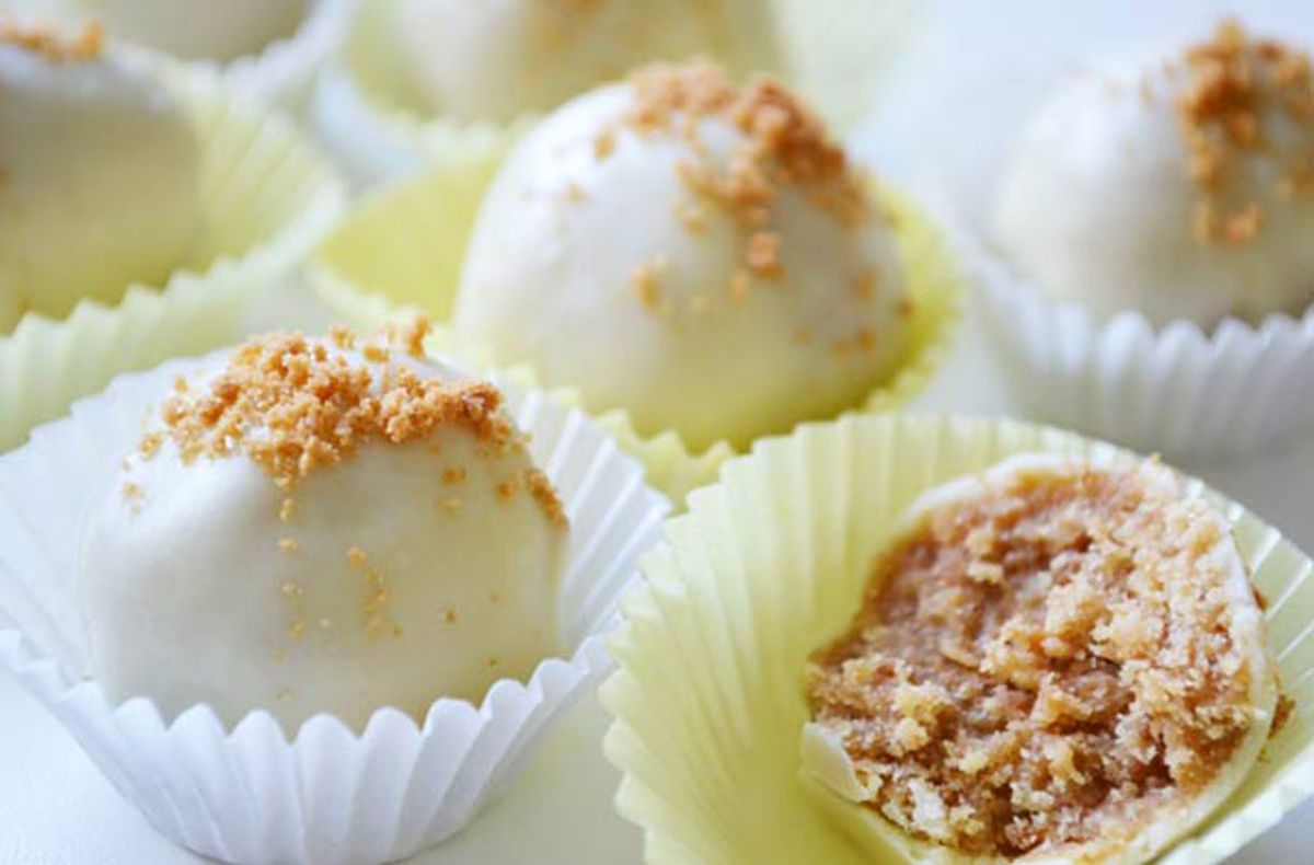 Biscoff cake balls Recipes | GoodtoKnow