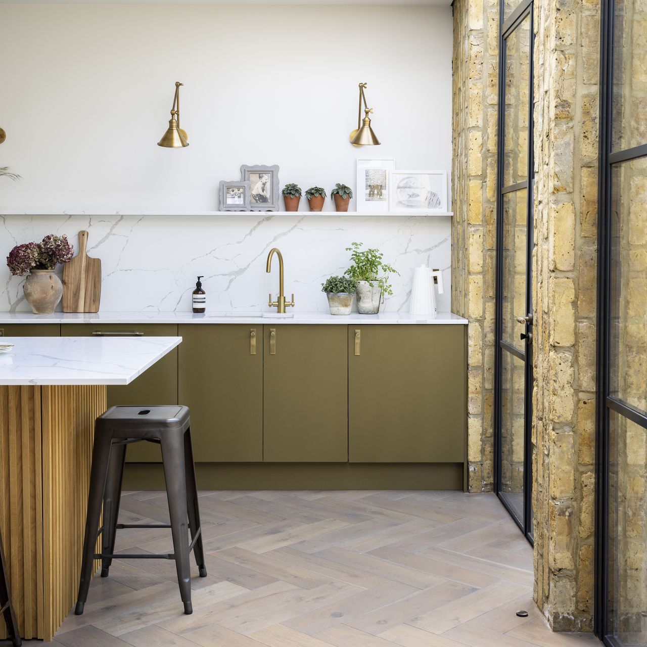 Kitchens without wall cabinet ideas - 10 smart alternatives | Ideal Home