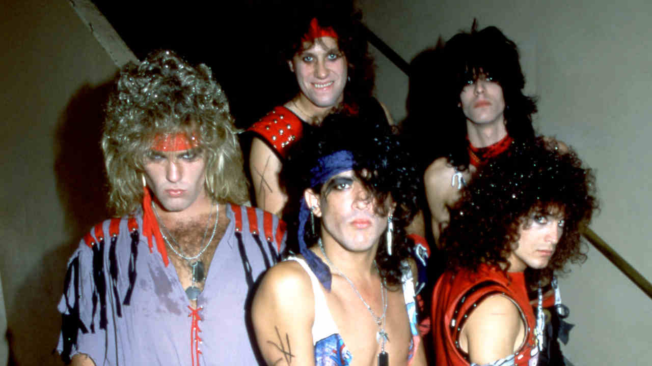 Ratt posing for a photograph in 1983