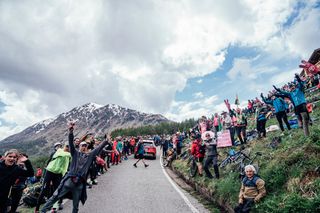 Picture by Zac Williams/SWpix.com - 19/05/2024 - Cycling - 2024 Giro d'Italia, Stage 15 - Manerba del Garda - Livingo (Mottolino) - Italy - Passo Del Mortirolo.