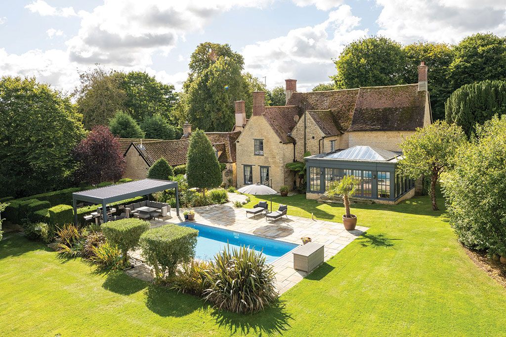 House for sale &ndash; The Old Rectory, Yielden, Bedfordshire.