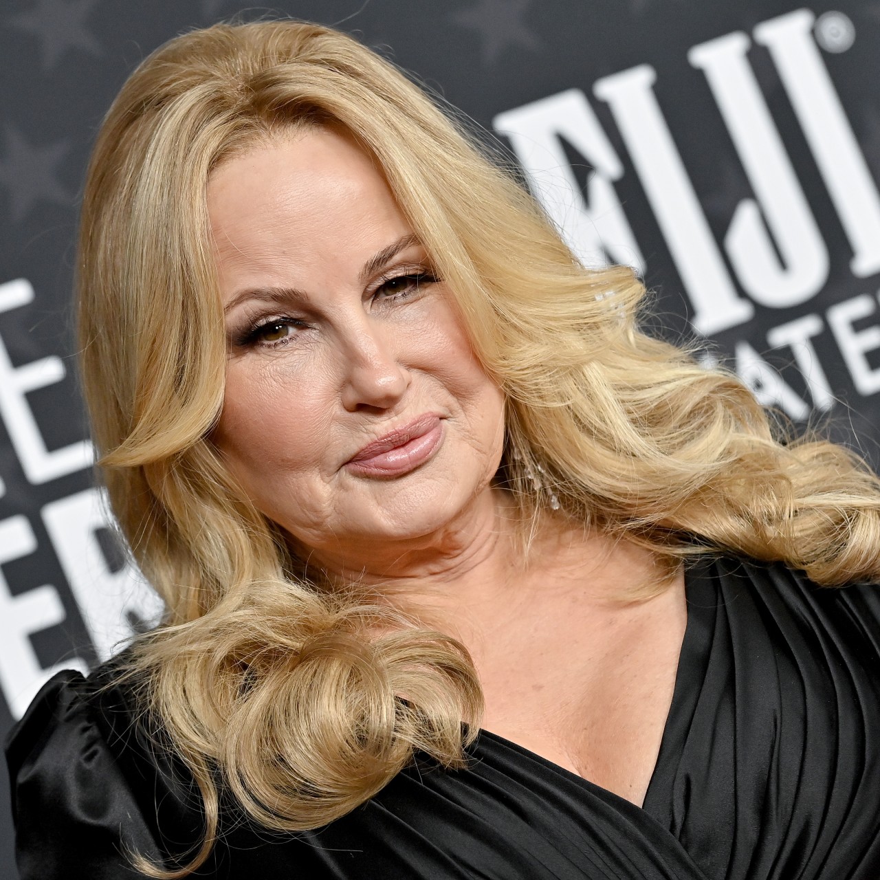 Jennifer Coolidge's Golden Globes Speech Made Mike White Cry