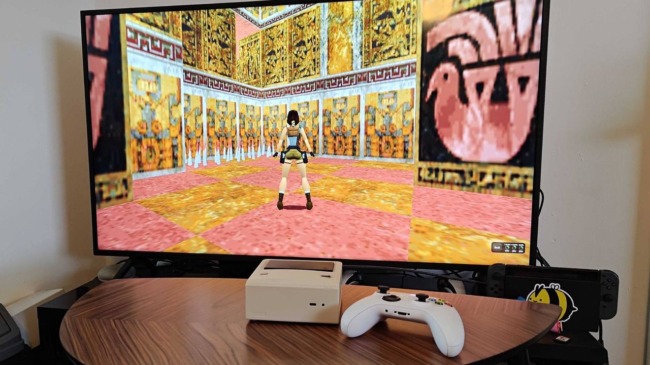 Ayaneo Mini PC AM01 running Tomb Raider