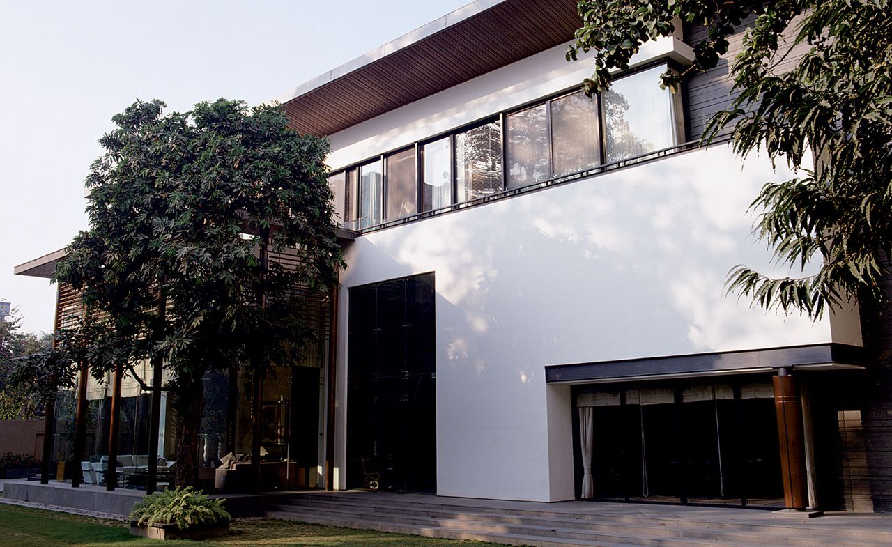 The exterior of Chandra Sekhar Nopani’s Alipore home