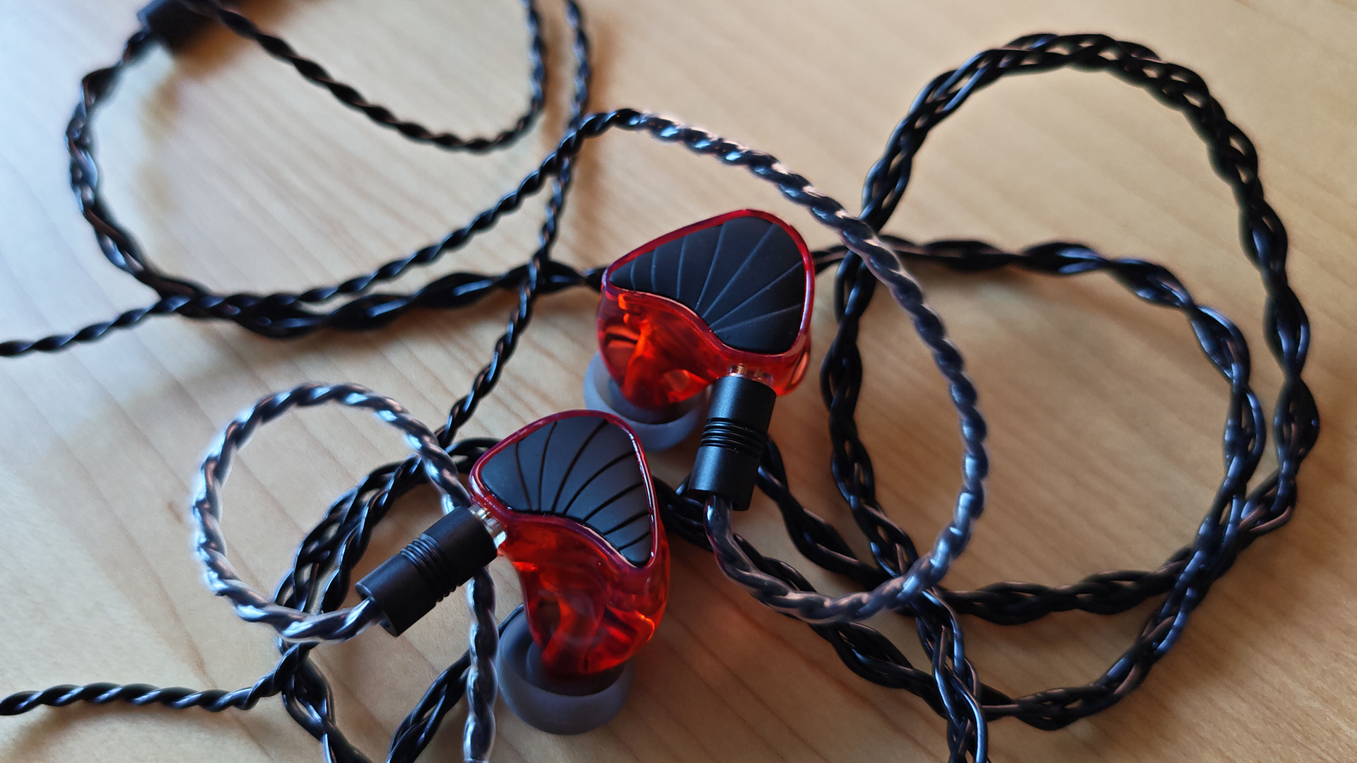 Photos of the Rock Lobster IEM. 