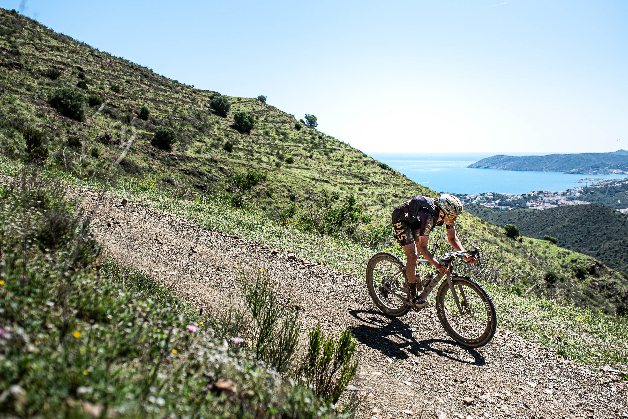 Karolina Migoń on her way to victory at the 2024 The Traka 360