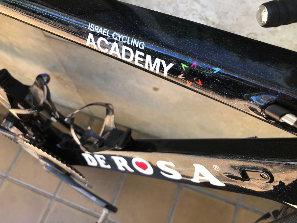 Gold KMC chains also catch the eye on the Israel Cycling Academy De Rosas