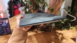  ASUS Zenbook S 13 OLED Ultra Laptop, 13.3” OLED 2.8K