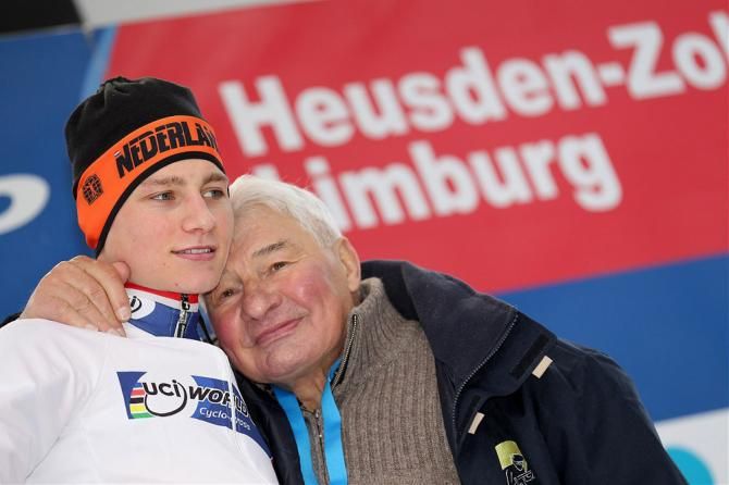 U23 'cross World Cup leader Mathieu van der Poel is joined by his grandfather Raymond Poulidor on the podium in Heusden-Zolder, Belgium