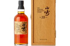 Yamazaki 35 Year Old: One of the rare whiskies sold by Sotheby's in its HK auctions in April 2022.