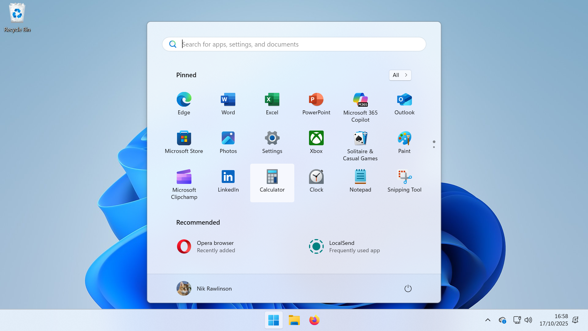 A screenshot of the Windows 11 Star menu