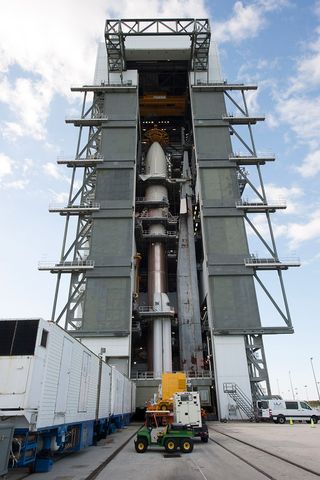 NROL-67 Payload Mated to Atlas 5 Booster