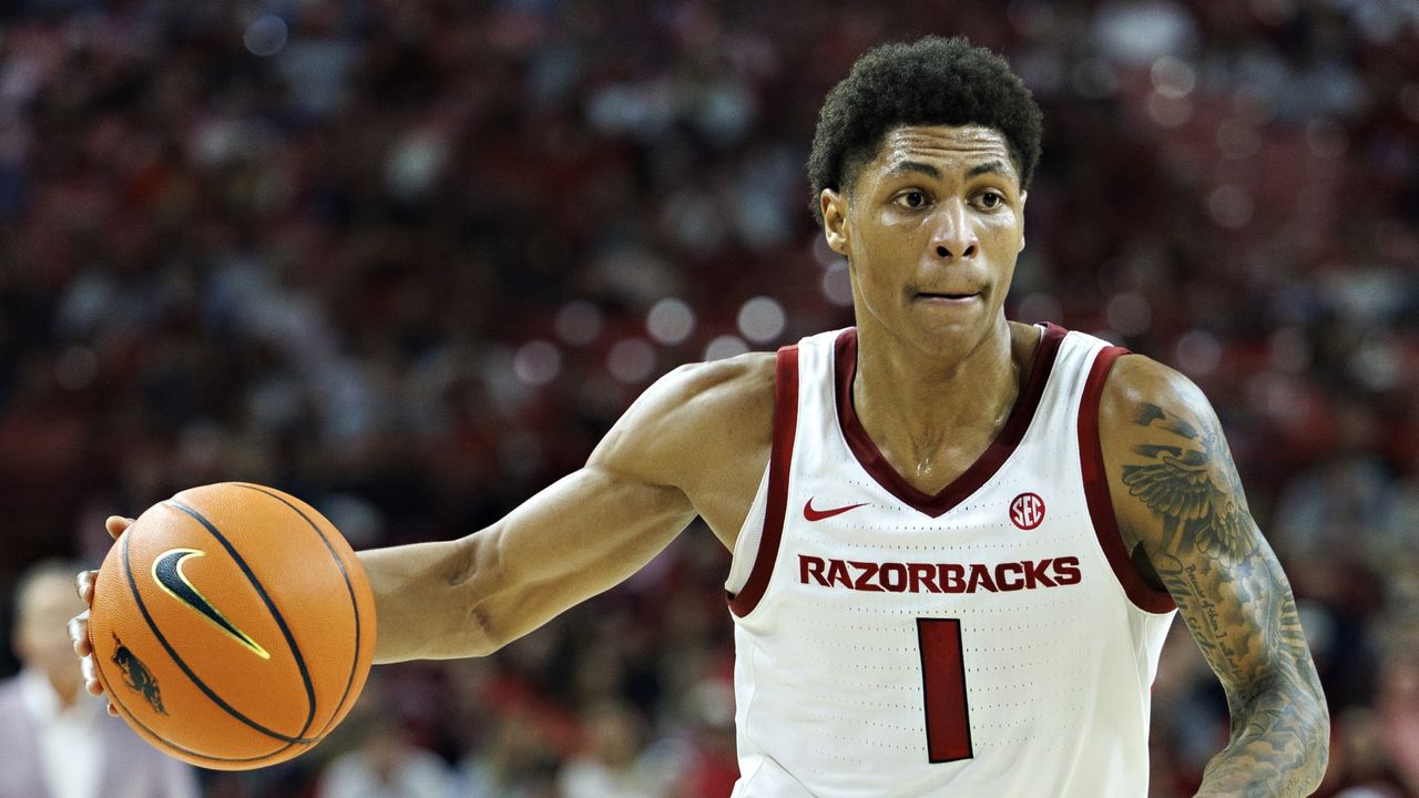 How to watch Duke vs Arkansas: live stream the 2025 NCAA college basketball game from anywhere