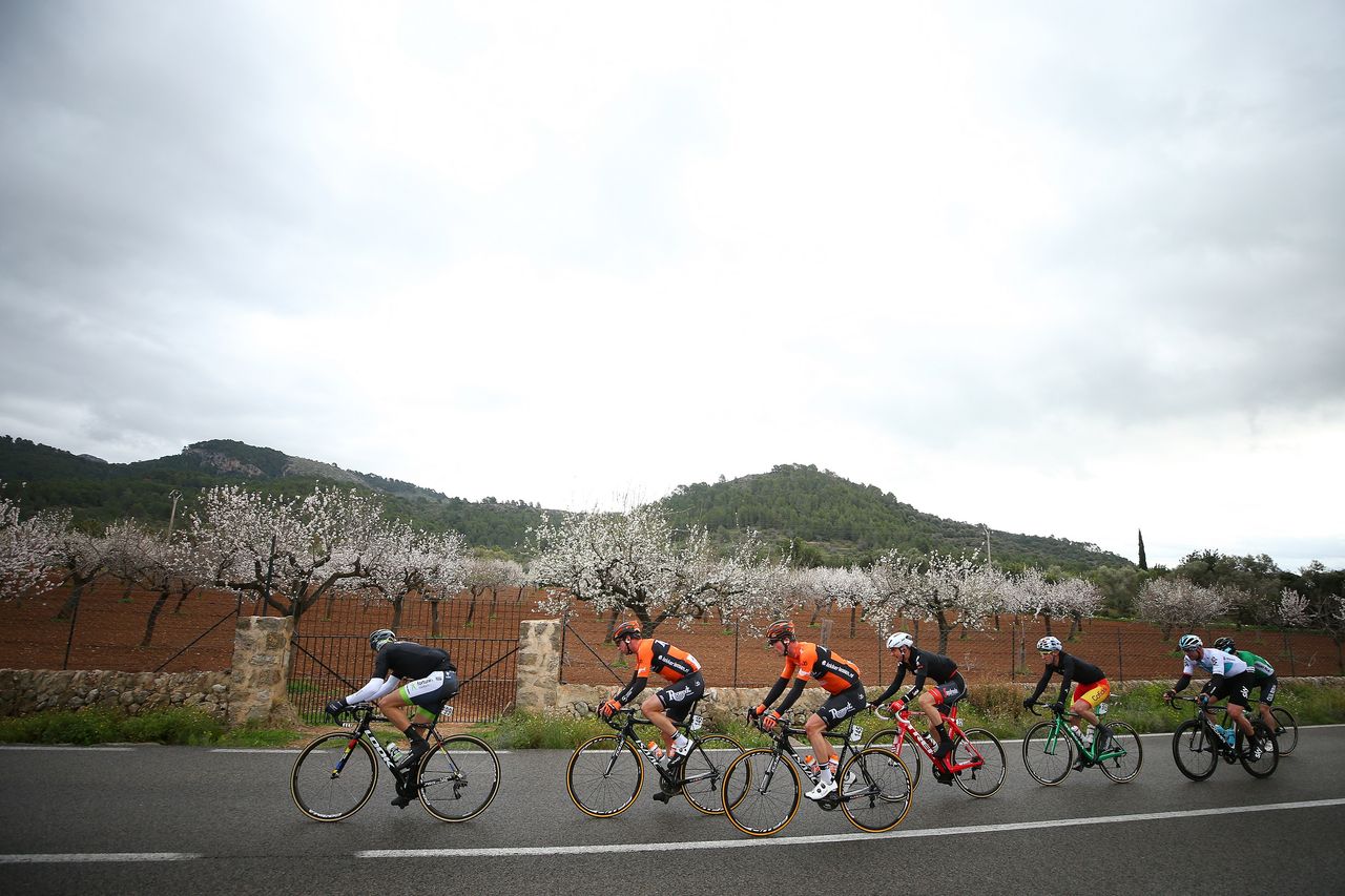 A breakaway forms