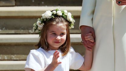 Child, White, Clothing, Hair accessory, Headpiece, Dress, Ceremony, Bridal party dress, Smile, Wedding ceremony supply, 