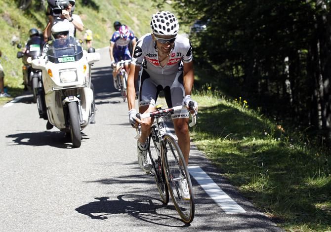 Carlos Sastre (Cervelo) gave it a go during the stage