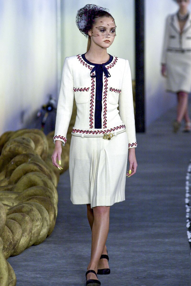 paris, france january 25 devon aoki walks the runway during the chanel haute couture spring summer 2001 fashion show as part of the paris haute couture fashion week on january 25, 2001 in paris, france photo by victor virgilegamma rapho via getty images