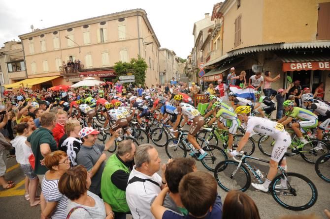 Romain Bardet (Ag2r) remains in third place overall