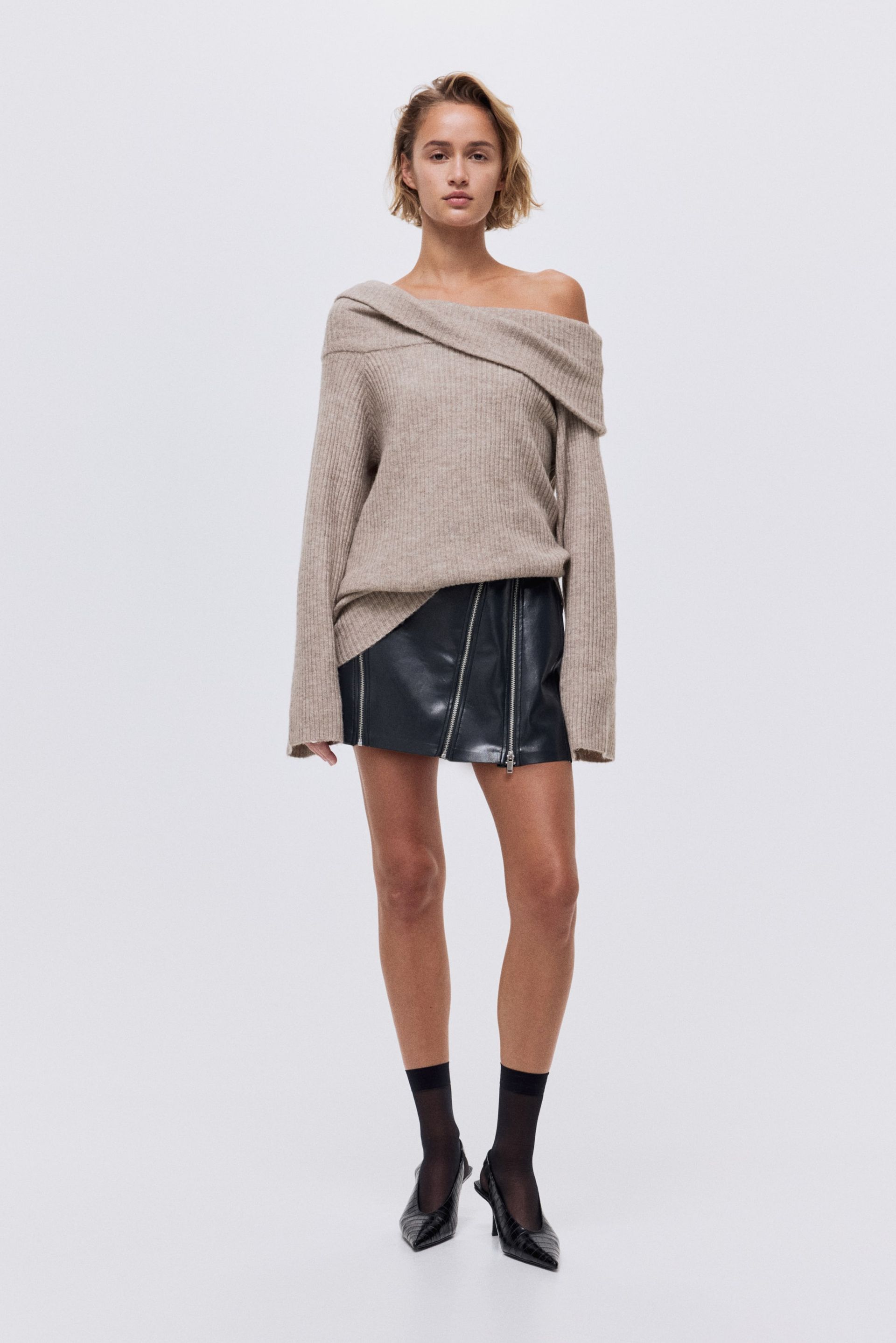 Off-The-Shoulder Sweater - Dark Gray